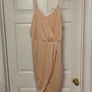 KHARDASHIAN KOLLECTION -SLEEVELESS NUDE/PINK DRESS